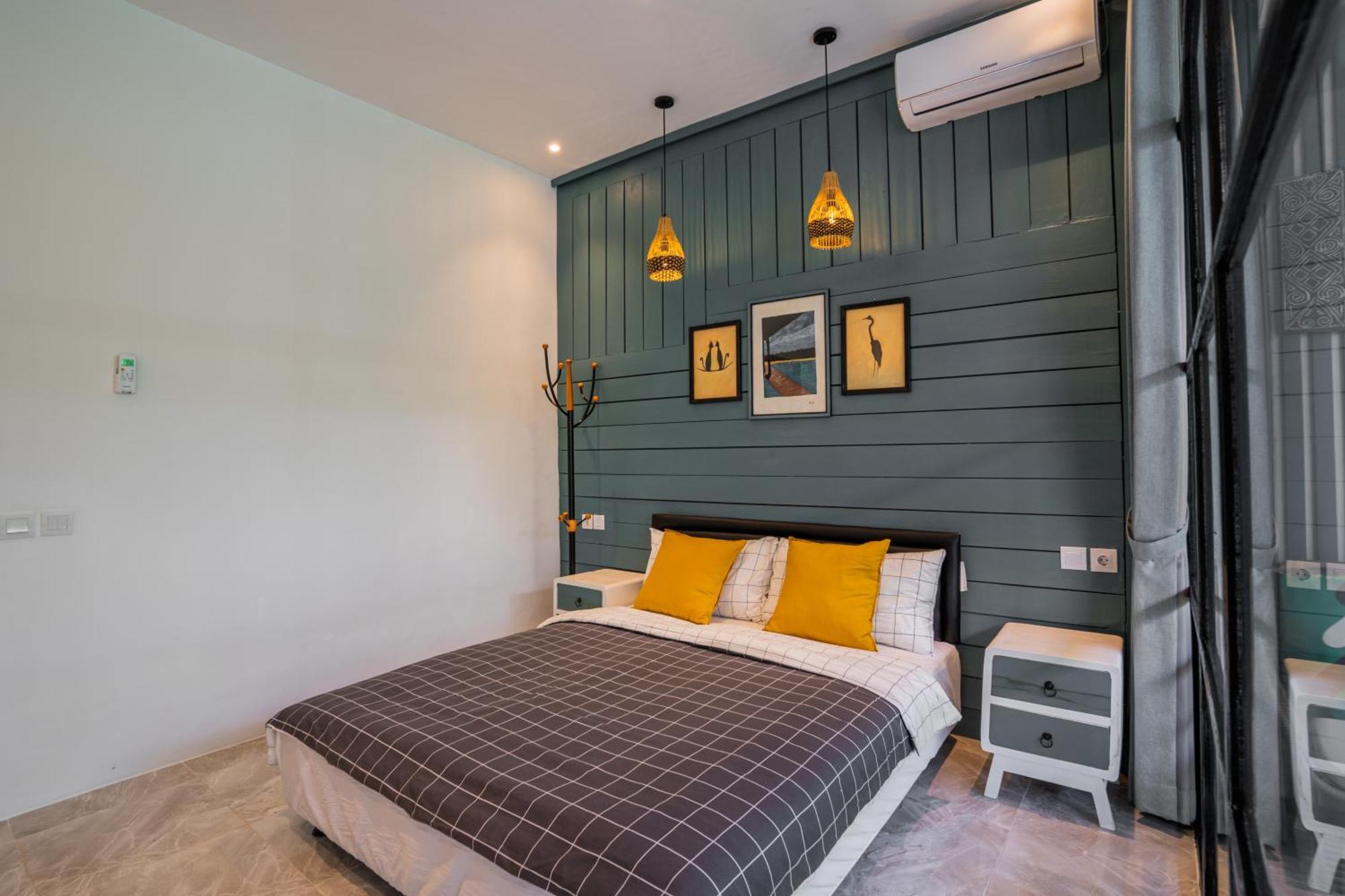 New! Sony 2 - 3br Next To Legian